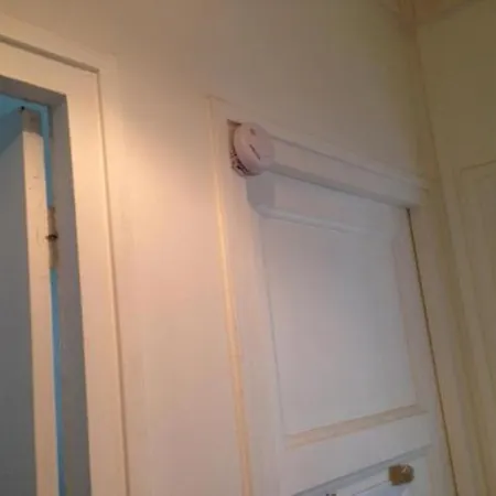 Dans Un A 2 Pas De La Gare Sncf Et A 300m De La Gare Routiere * 크레유