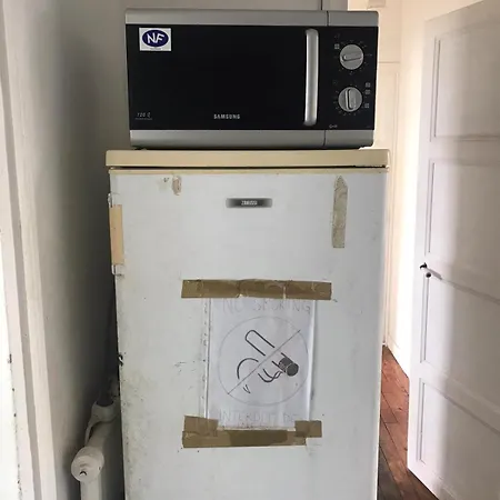 Apartment Dans Un A 2 Pas De La Gare Sncf Et A 300m De La Gare Routiere Creil