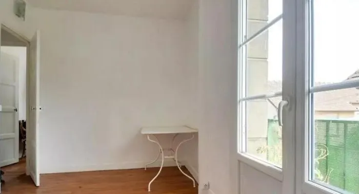 Dans Un A 2 Pas De La Gare Sncf Et A 300m De La Gare Routiere Creil